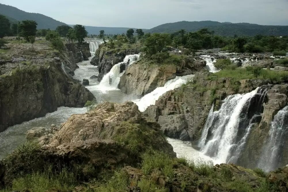 Hogenakkal Falls