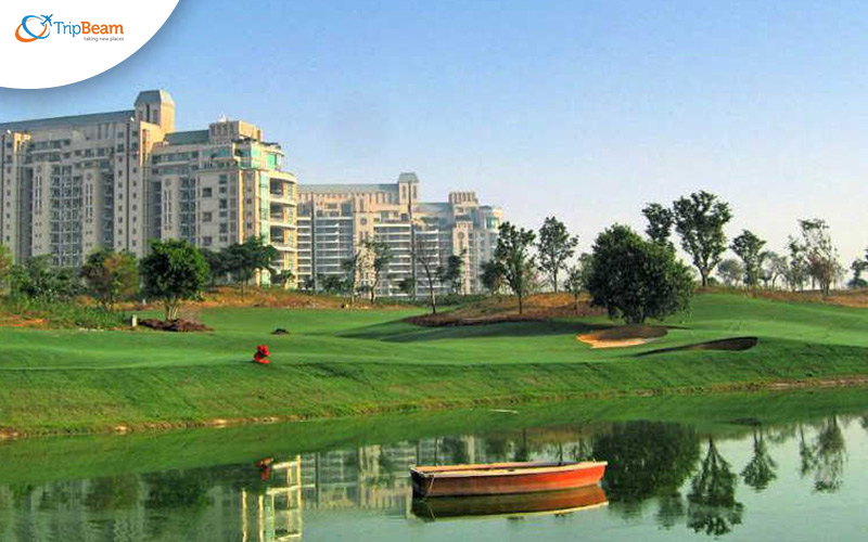 DLF Golf and Country Club