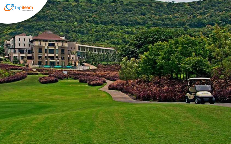 Oxford Golf and Country Club, Pune