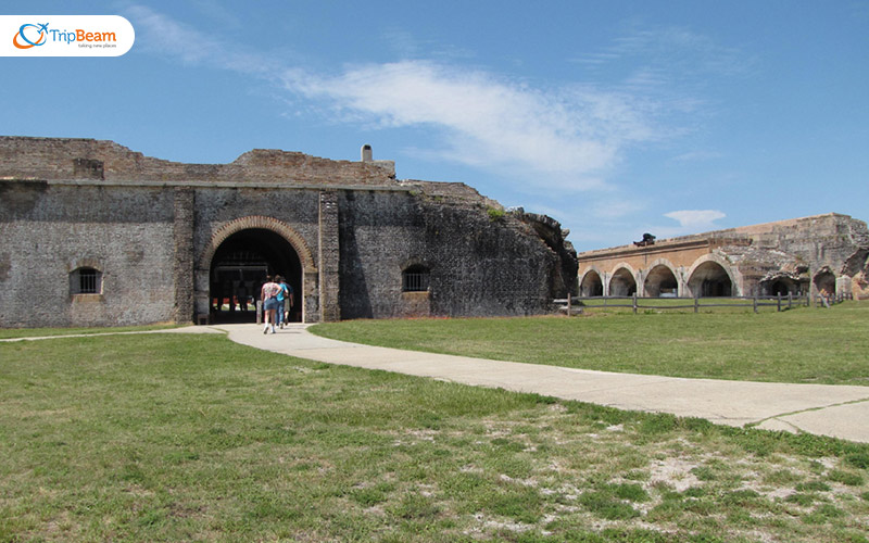 Sujanpur fort