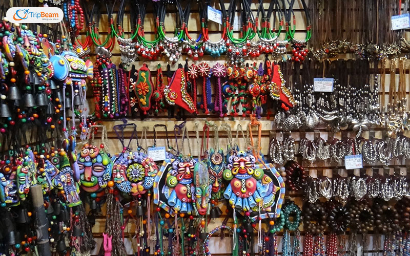 Street Shopping in Chennai